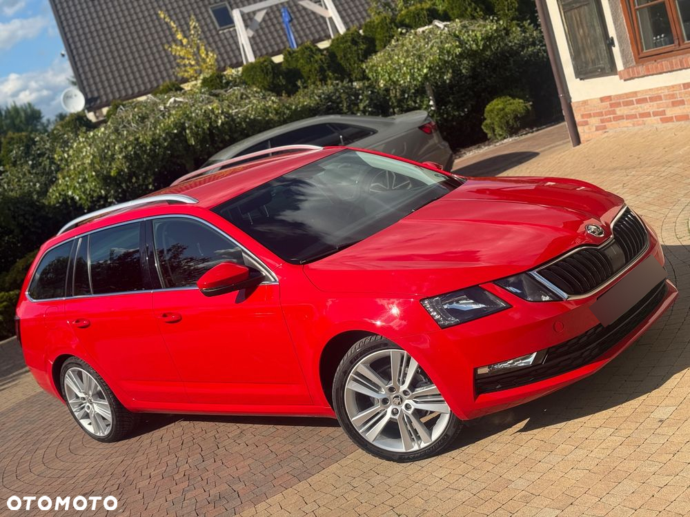 Skoda Octavia Combi 1.6 TDI DSG Premium Edition - 16