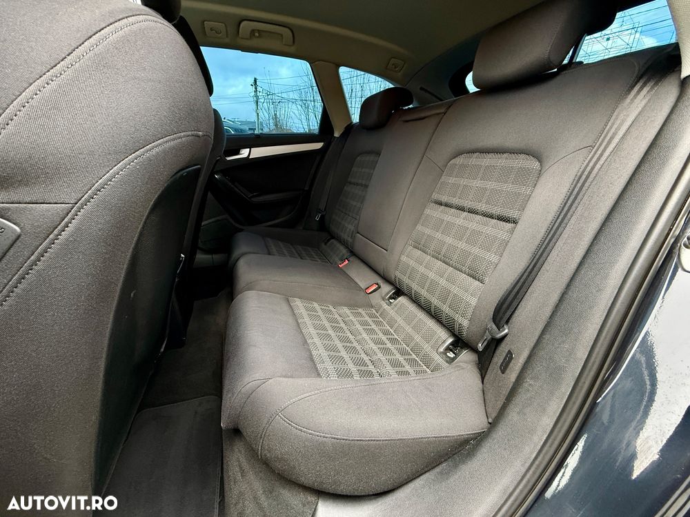 Audi A4 Avant 2.0 TDI DPF multitronic S line Sportpaket - 21