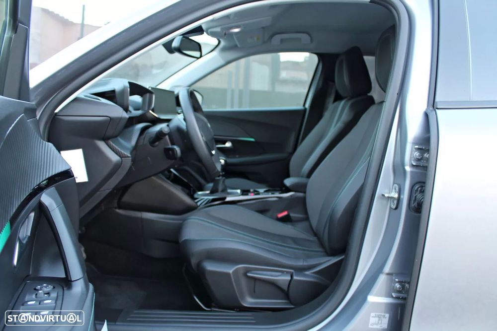 Peugeot 2008 1.5 BlueHDi Allure Pack - 11