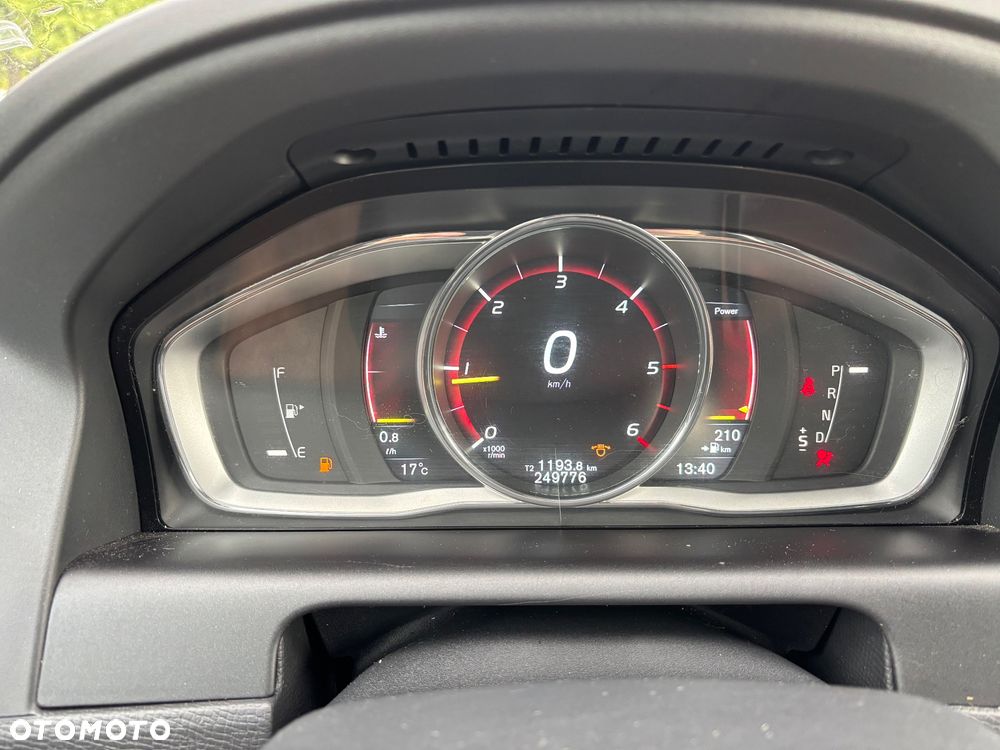 Volvo XC 60 - 21