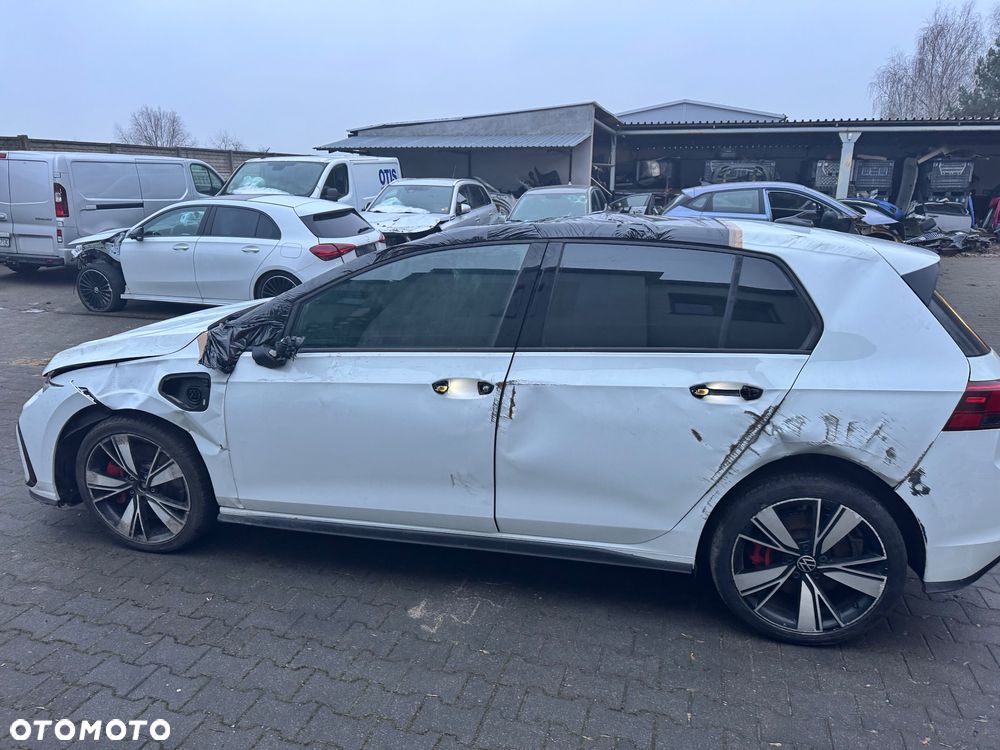 Volkswagen Golf 1.4 GTE Plug-In-Hybrid DSG - 14