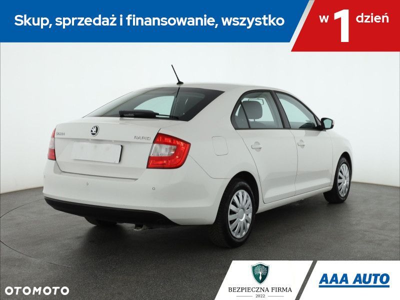 Skoda RAPID - 6