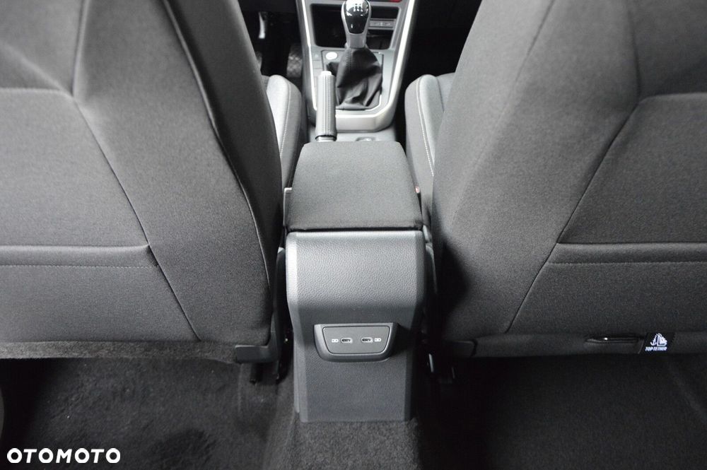 Volkswagen Taigo - 25