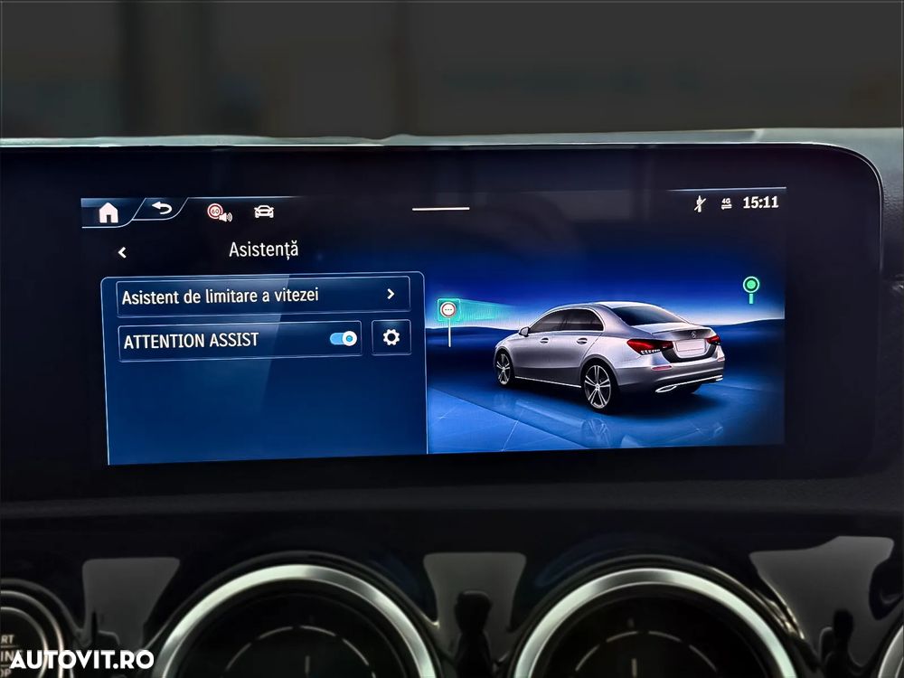 Mercedes-Benz A 200 7G-DCT Progressive - 21