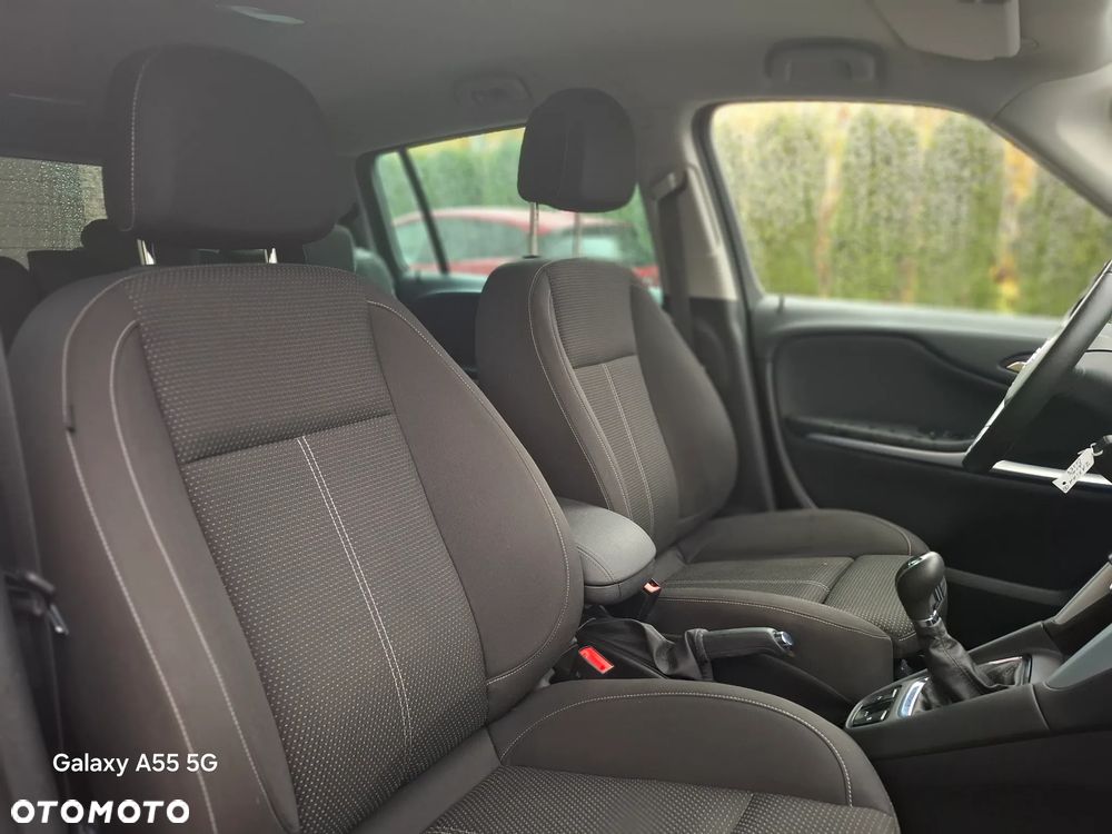 Opel Zafira - 24