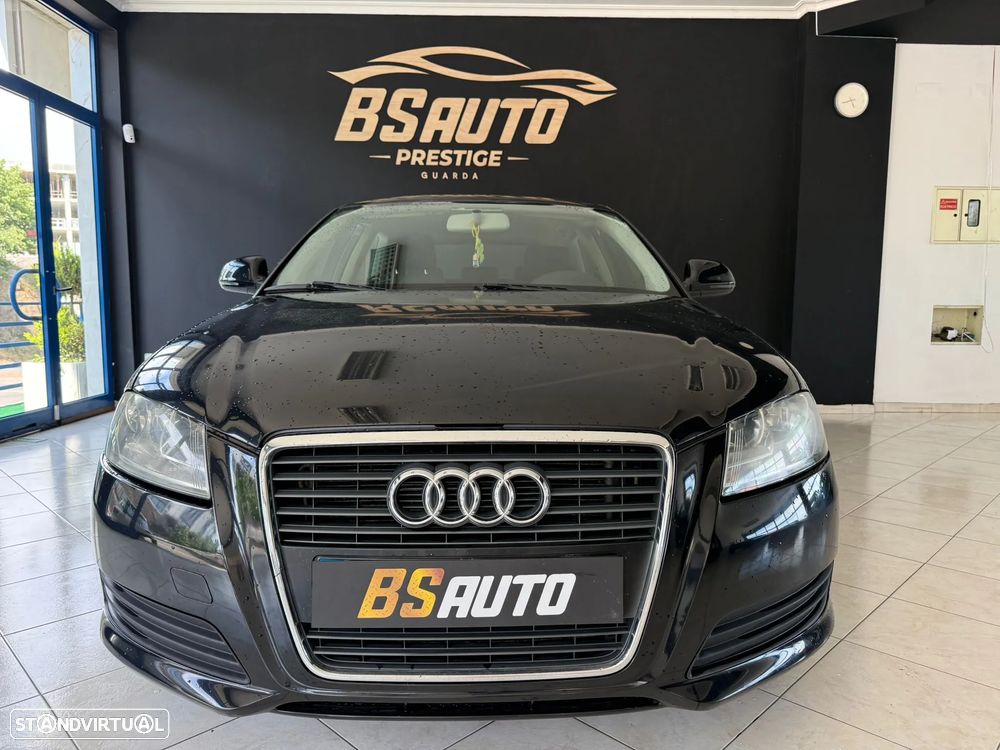 Audi A3 1.6 TDI DPF Ambiente - 1