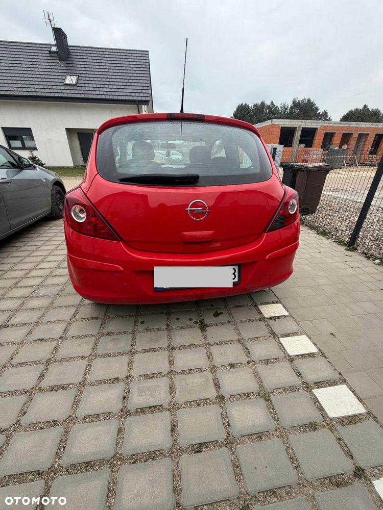 Opel Corsa 1.4 16V - 3