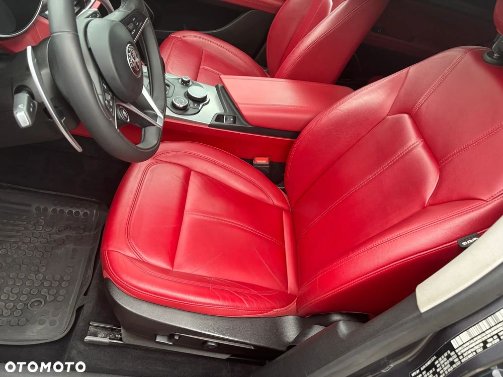 Alfa Romeo Stelvio 2.0 Turbo Super Q4 - 23