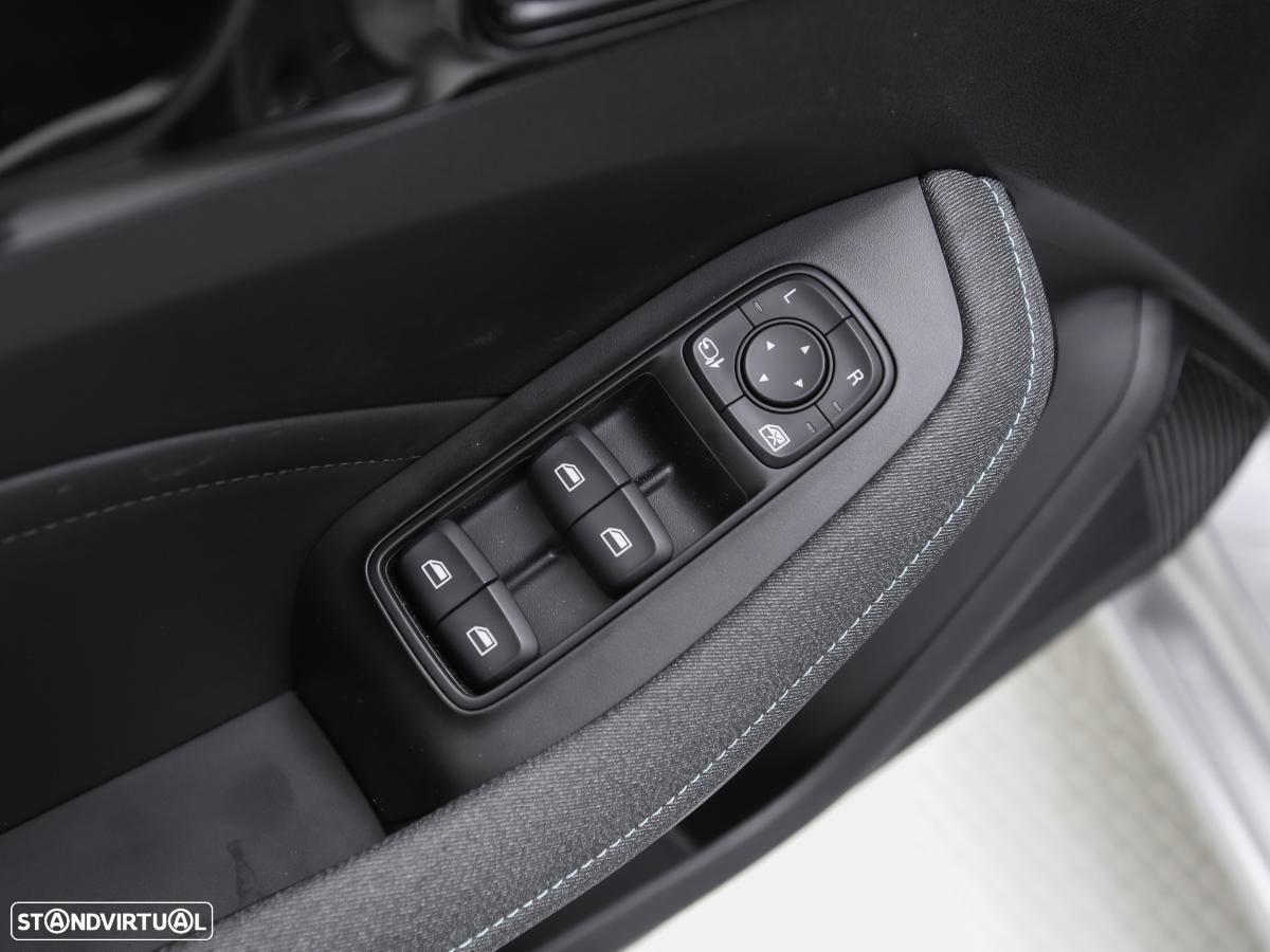 MG MG5 61 kWh Luxury - 13