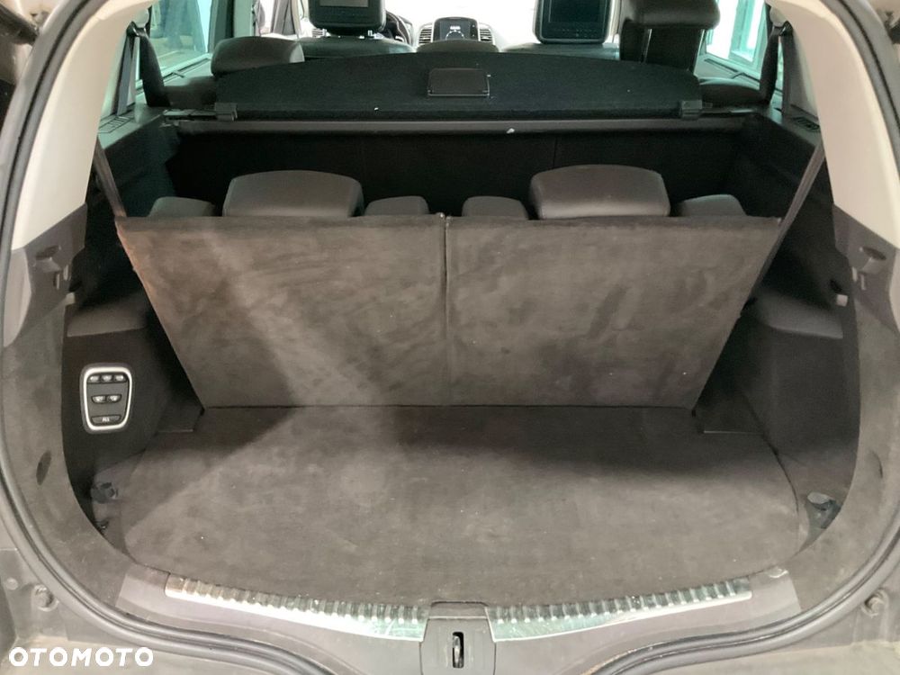 Renault Espace 1.6 dCi Energy Initiale Paris EDC 7os - 16