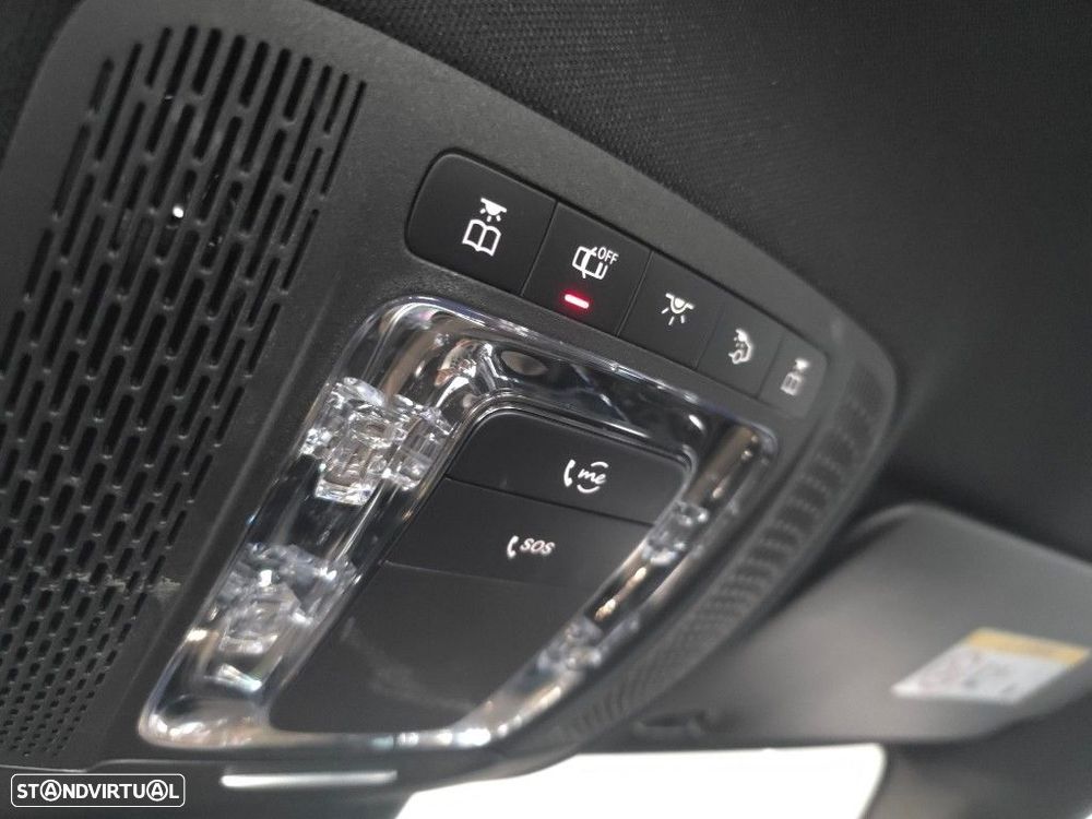 Mercedes-Benz CLA 180 d Shooting Brake AMG Line Aut. - 34