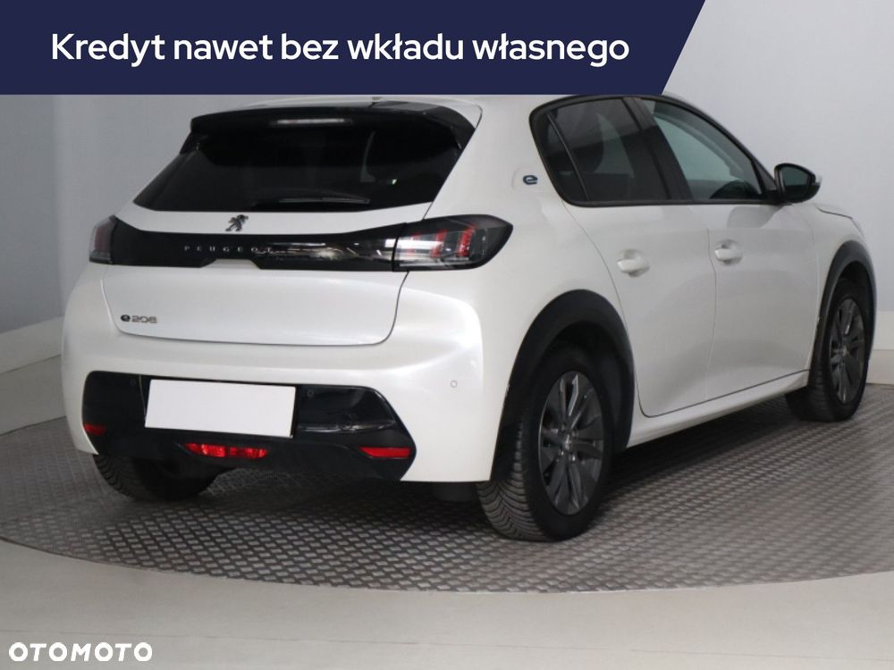 Peugeot 208 - 7