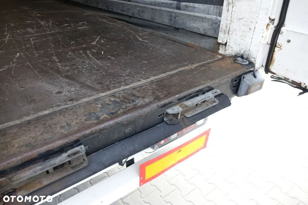 Krone SD / FIRANKA / STANDARD / OSIE SAF / OŚ PODNOSZONA /  KOSZ PALETOWY / DOINWESTOWANA - 30