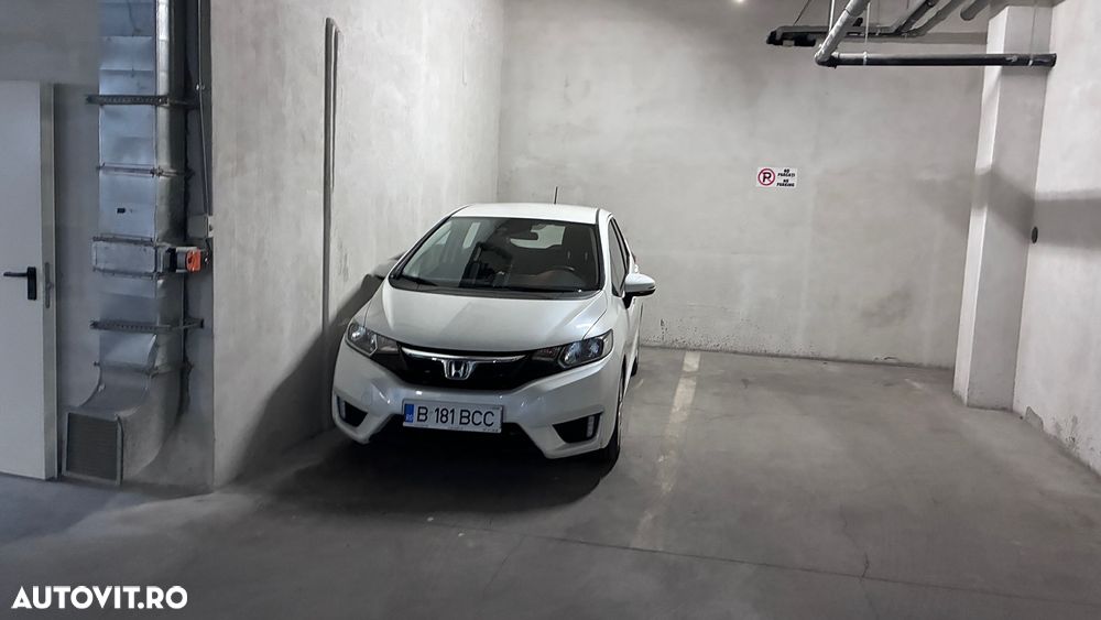 Honda Jazz 1.3 DOHC i-VTEC MT Trend - 1