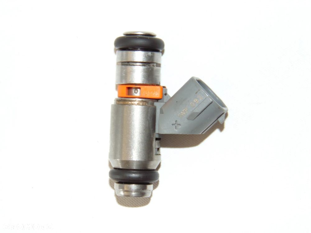 KOMPLET wtryski wtrysk paliwa IWP092 036031G Audi A2 VW Volkswagen Golf 4 IV Polo Seat Leon I Ibiza II 1.4 - 4