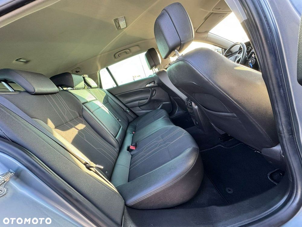 Opel Insignia 2.0 CDTI 150 Jahre - 24