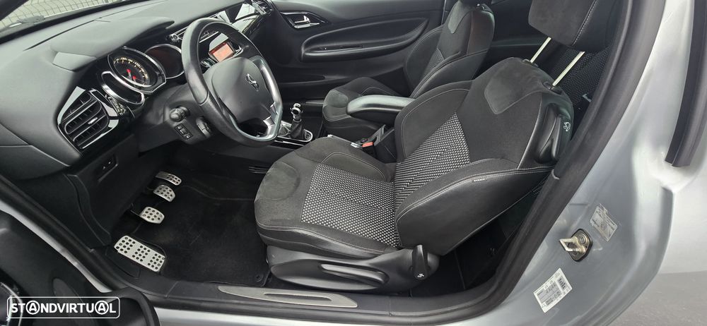 Citroën DS3 1.6 HDi Airdream So Chic - 5