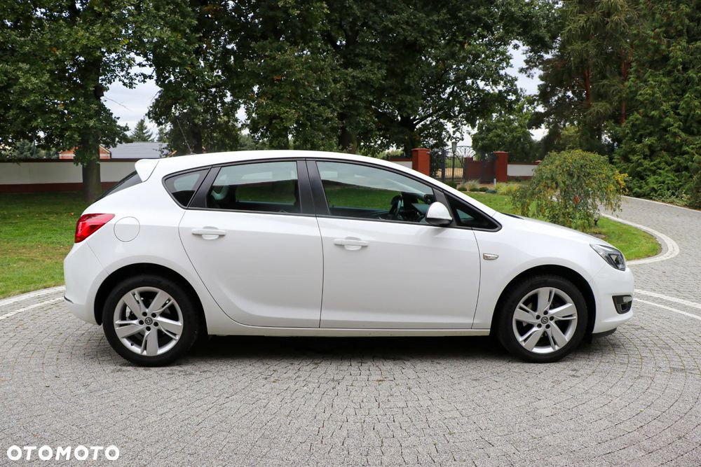 Opel Astra - 23