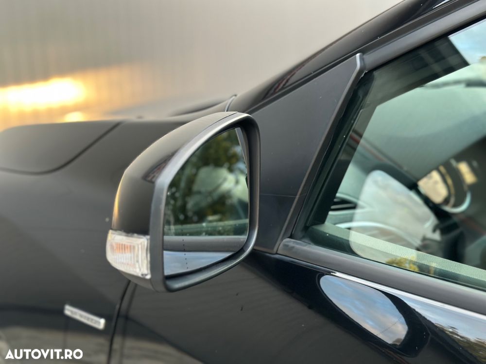 Renault Megane ENERGY dCi 110 EDC LIMITED - 12