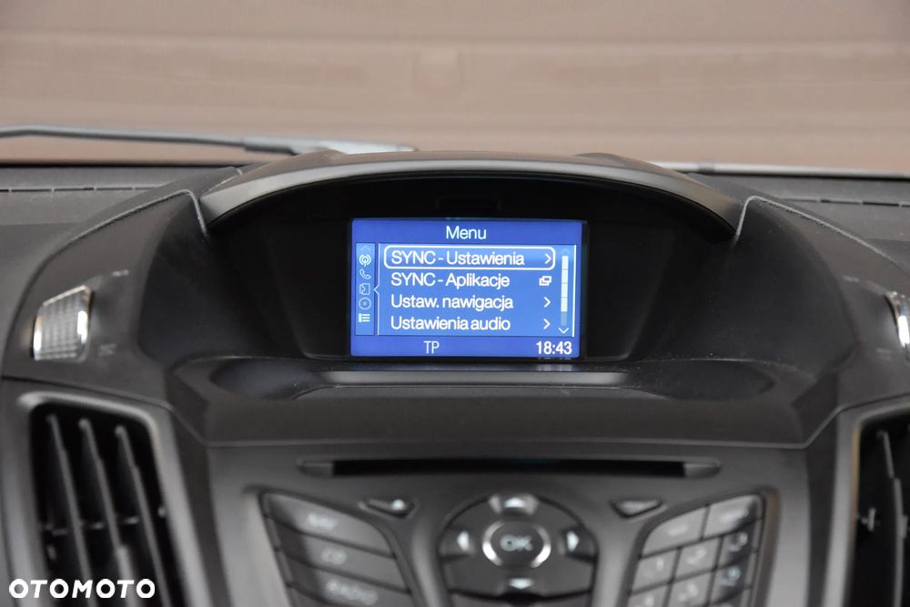 Ford Kuga 2.0 TDCi AWD Titanium - 25