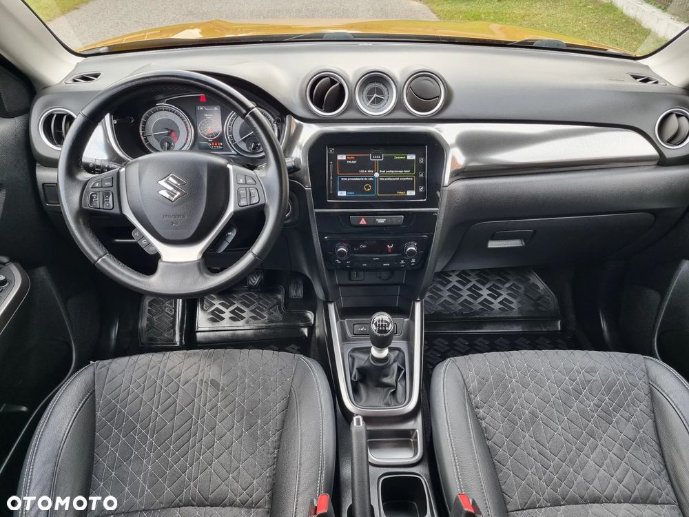 Suzuki Vitara 1.4 Boosterjet Premium 2WD - 22
