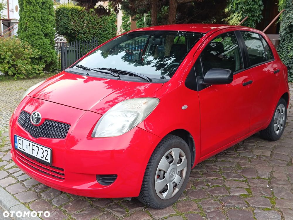 Toyota Yaris 1.0 VVT-i - 4