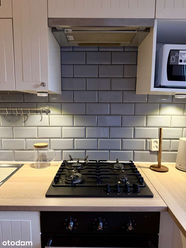 Przytulne 42 m², 2 osobne pokoje, osobna kuchnia, balkon | Bielany