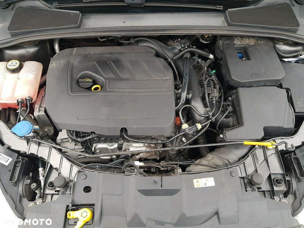 Ford Focus 1.5 EcoBoost STart-Stopp-System TITANIUM - 18