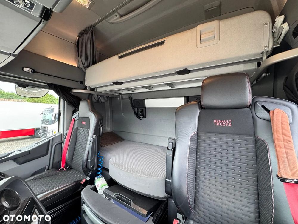 Renault T520 - 9