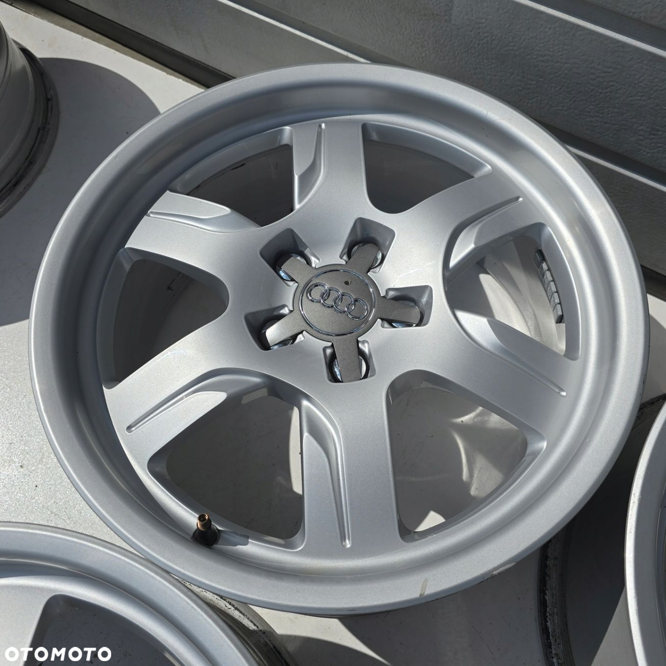 AUDI A5 A4 B8 B9 A6 C6 C7 17" 5x112 ET28 4X - 6