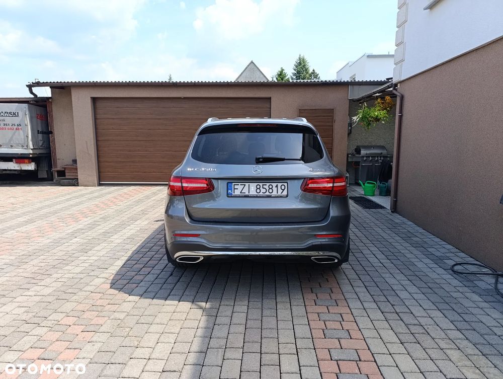 Mercedes-Benz GLC - 2