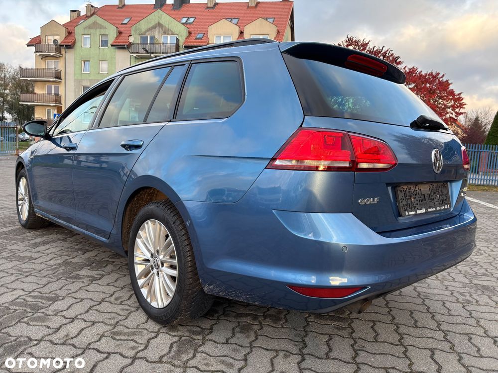 Volkswagen Golf 1.2 TSI BlueMotion Technology Cup - 9