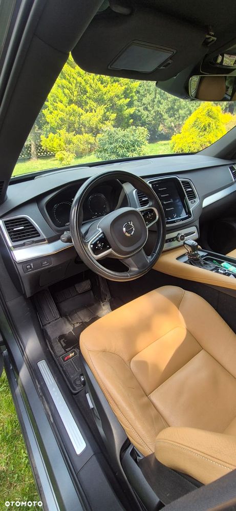 Volvo XC 90 D5 AWD Geartronic Momentum - 5