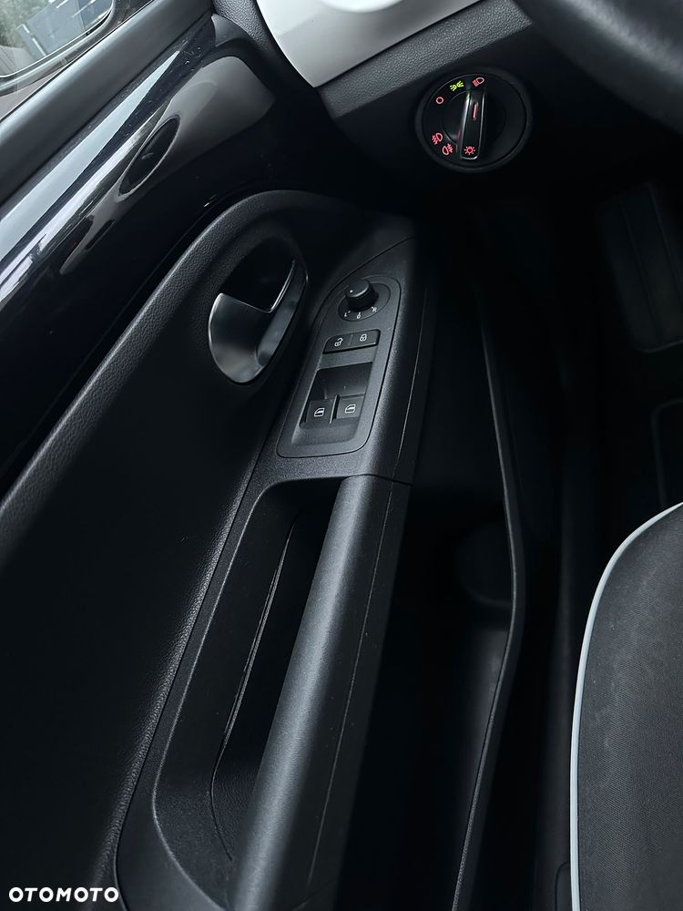 Seat Mii 1.0 Chic - 10