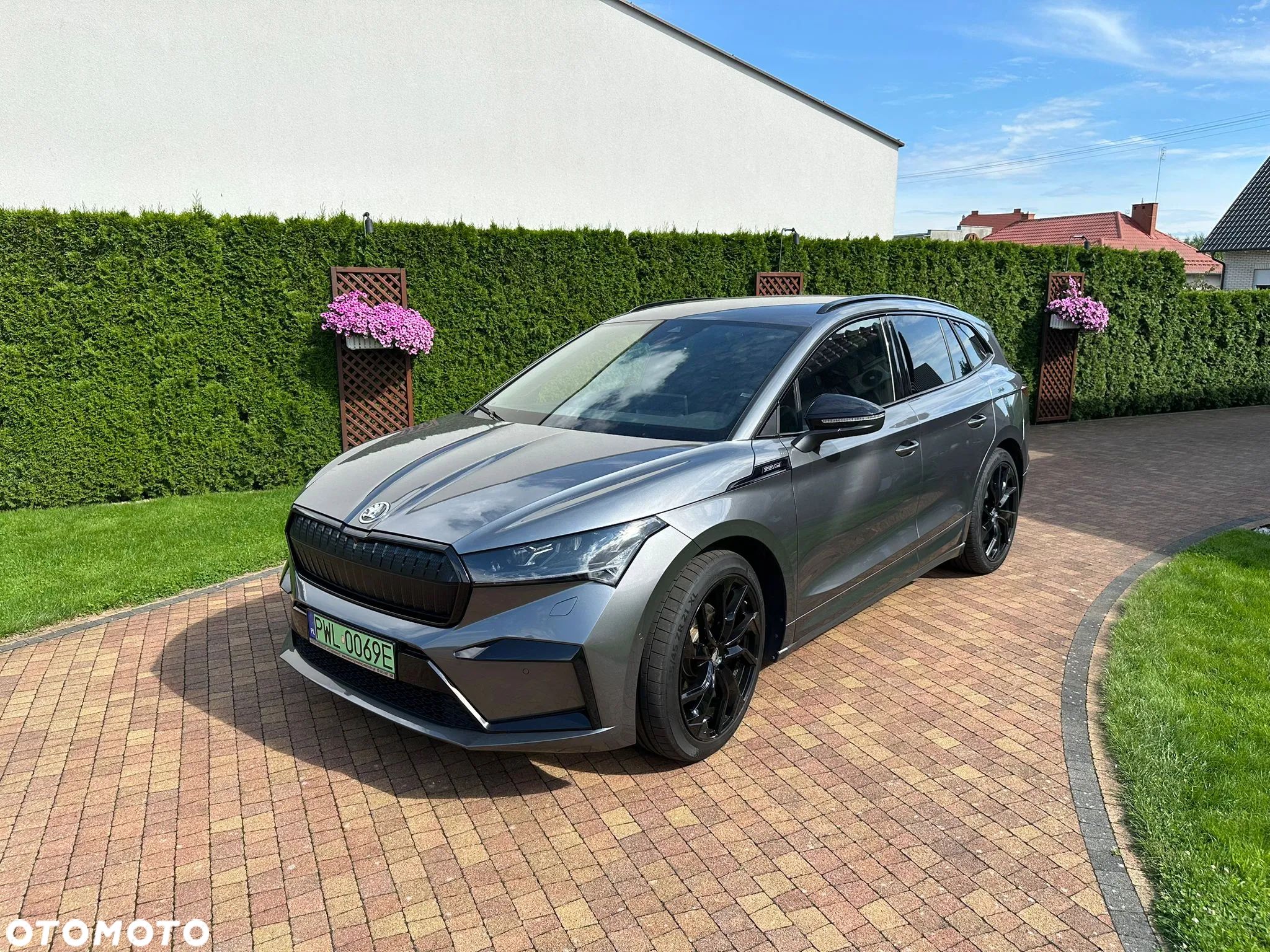 Skoda Enyaq 60 Sportline - 1