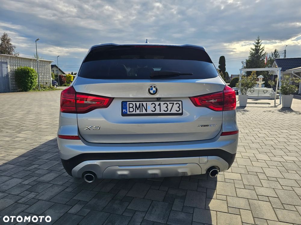BMW X3 xDrive30i xLine - 11