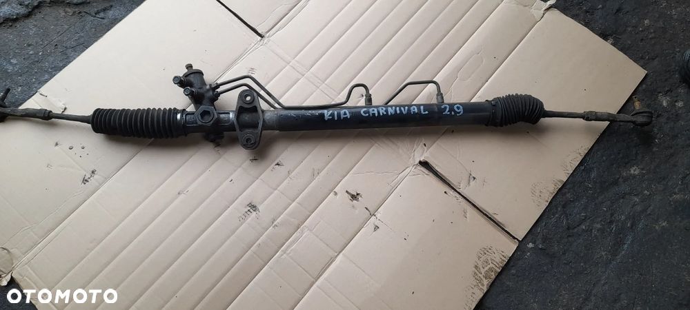 zwrotnica LEWA PRAWA  Kia Carnival I 2.9 CRDI  99-06r - 10