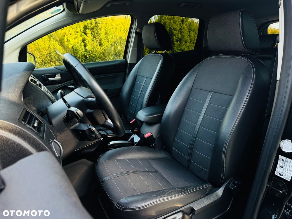 Ford Kuga 2.0 TDCi 4x4 Titanium - 25