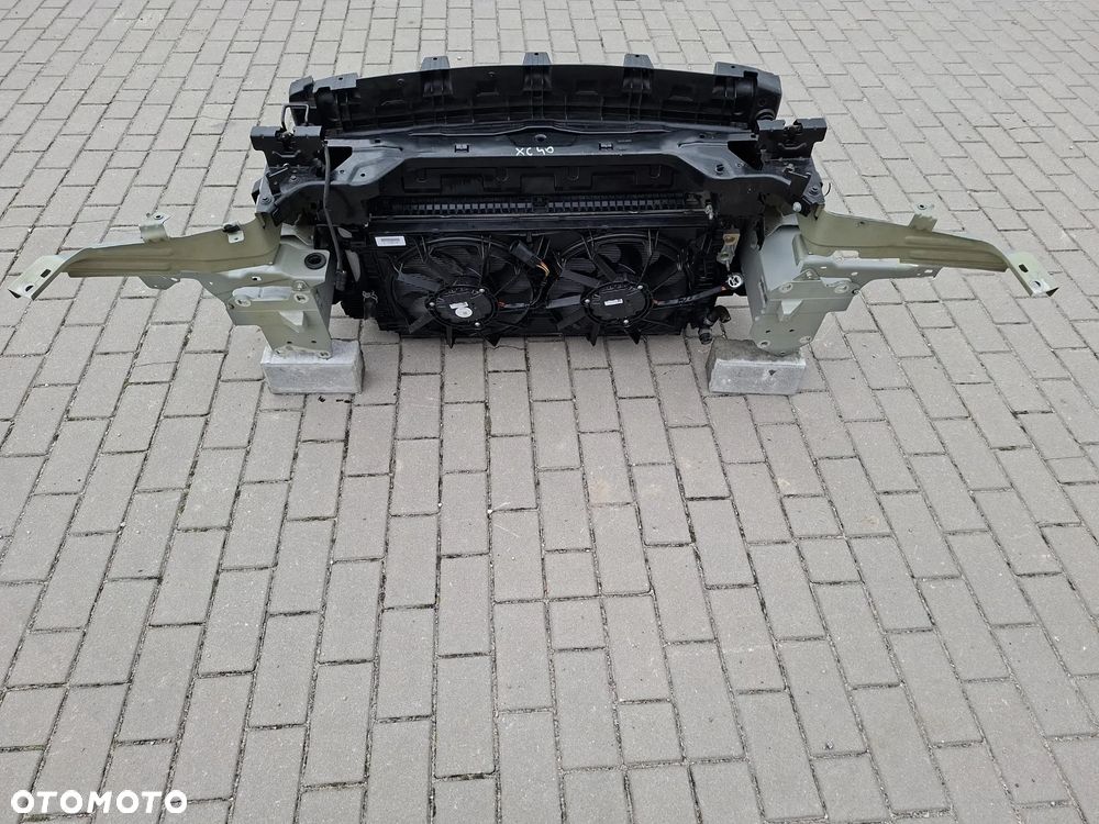 pas przod przedni belka wzmocnienie chlodnice volvo xc40 - 6