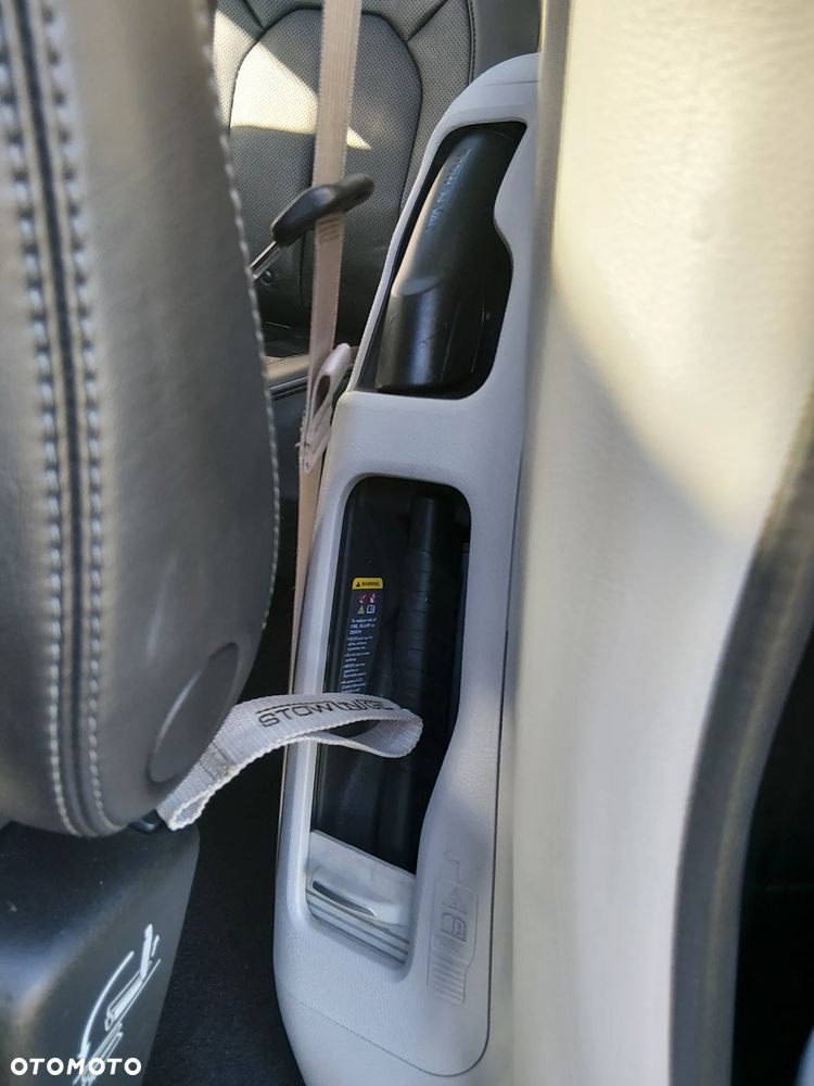 Chrysler Pacifica - 17