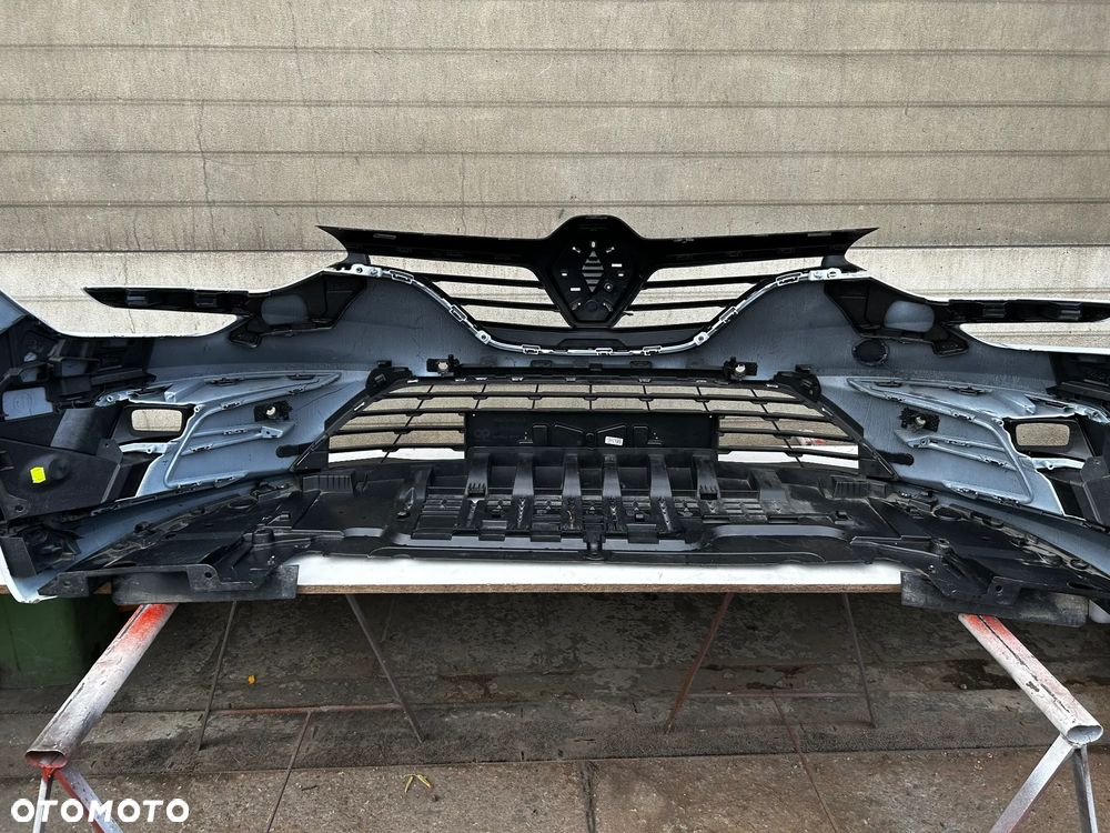 RENAULT MEGANE IV 4 LIFT ZDERZAK PRZOD PRZEDNI - 7