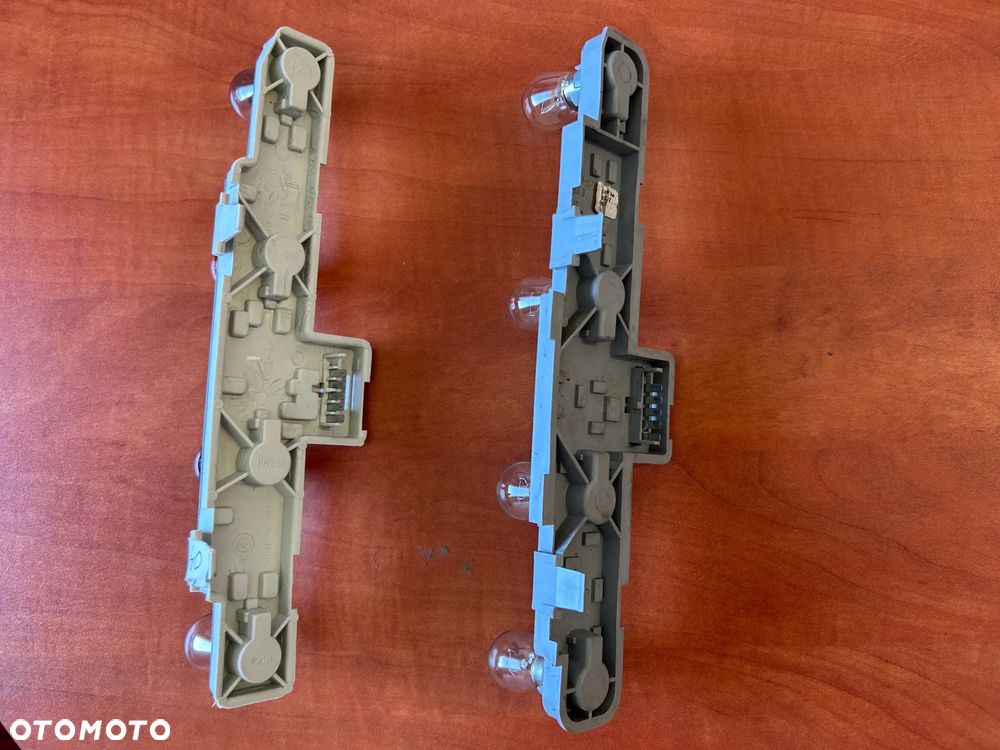 Wkład lampy prawy tył OPEL ZAFIRA B LIFT 21722201 - 2