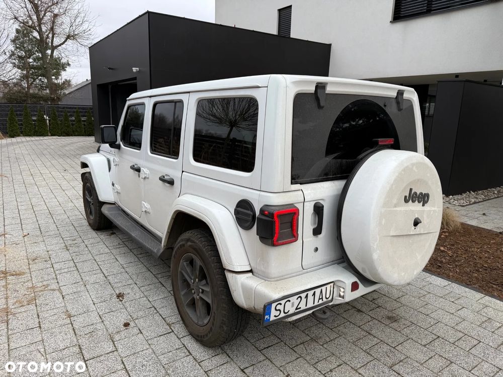 Jeep Wrangler - 1