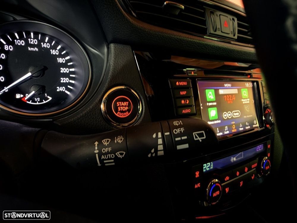 Nissan Qashqai 1.3 DIG-T N-Connecta LED - 21