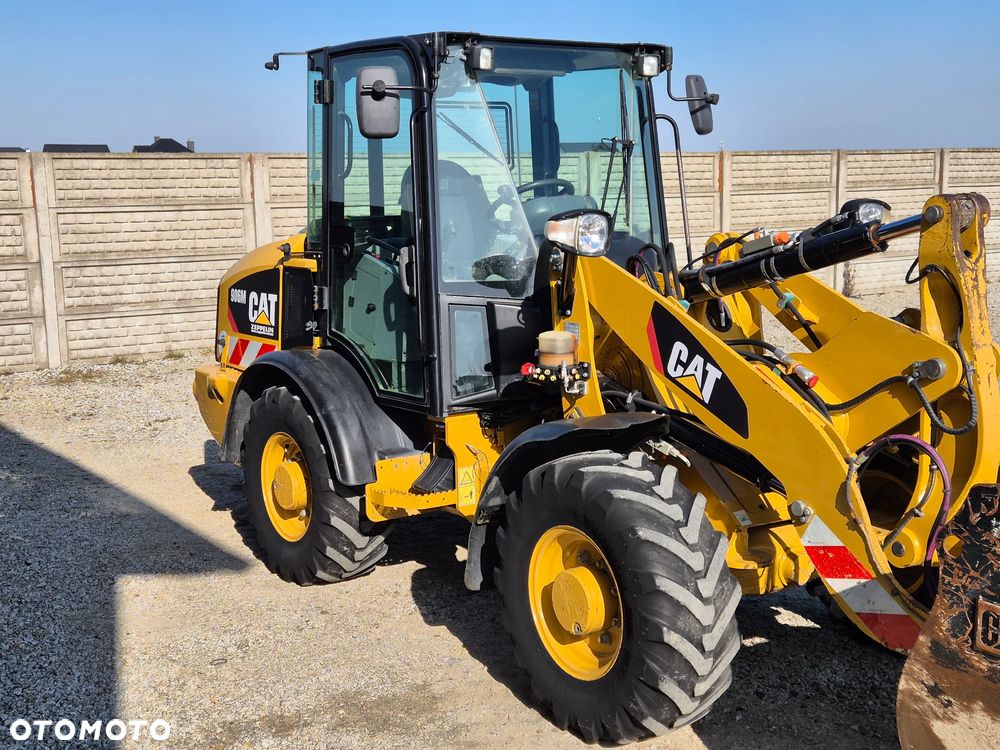 Caterpillar CAT 906M, 2016 ROK, CENTRALNE SMAROWANIE, Z NIEMIEC, 907, 908 - 5