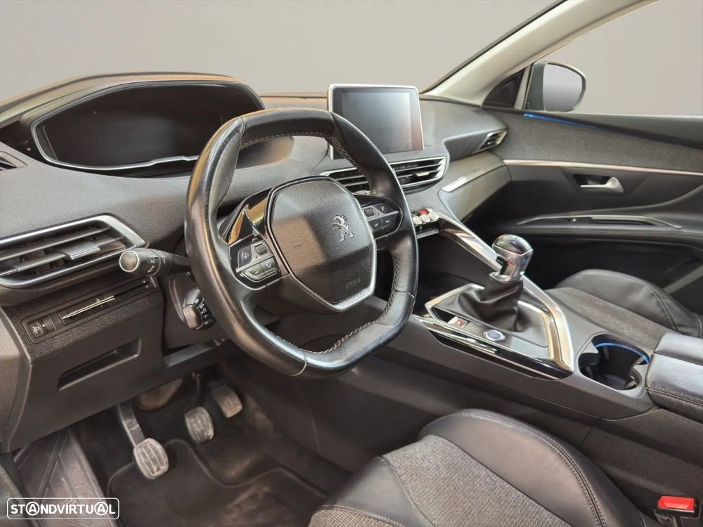 Peugeot 5008 1.2 PureTech Allure - 11
