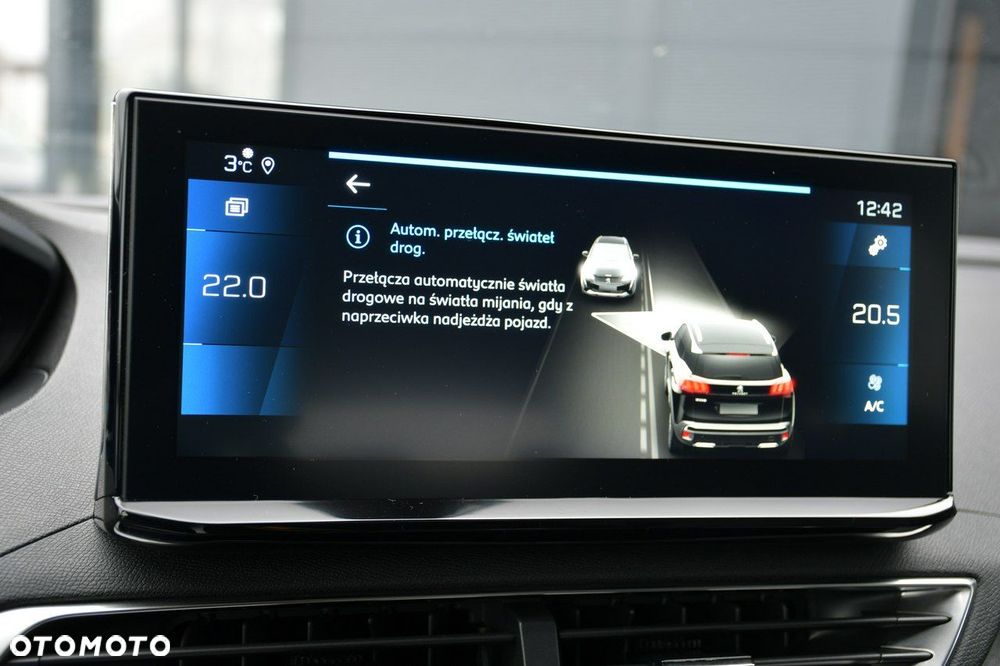 Peugeot 3008 1.2 PureTech Allure S&S - 18