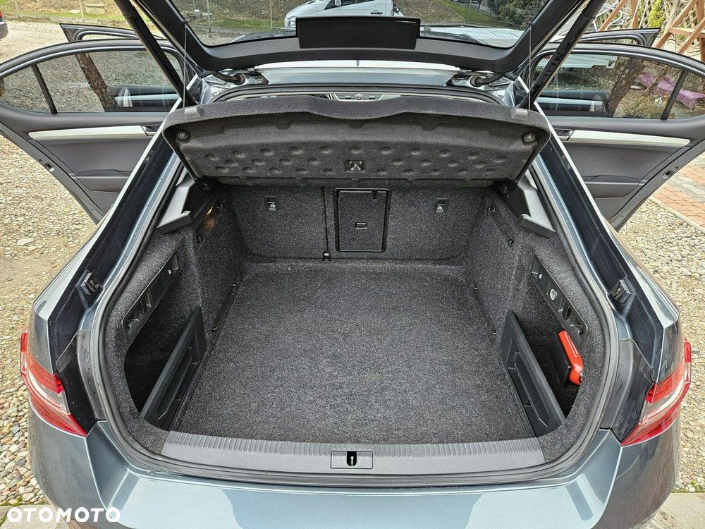 Skoda Superb - 21