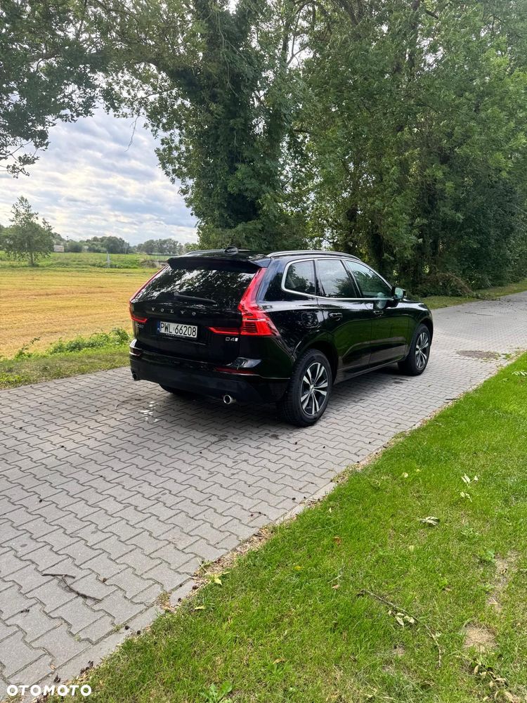 Volvo XC 60 D4 Momentum Pro - 20