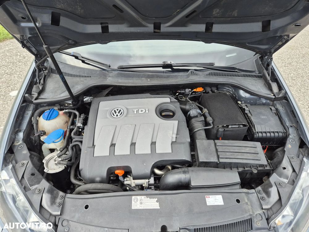 Volkswagen Golf 1.6 TDI BlueMotion Technology DPF Comfortline - 8